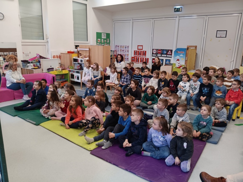 Predstava Robot Roko u našem vrtiću - slika broj: 4